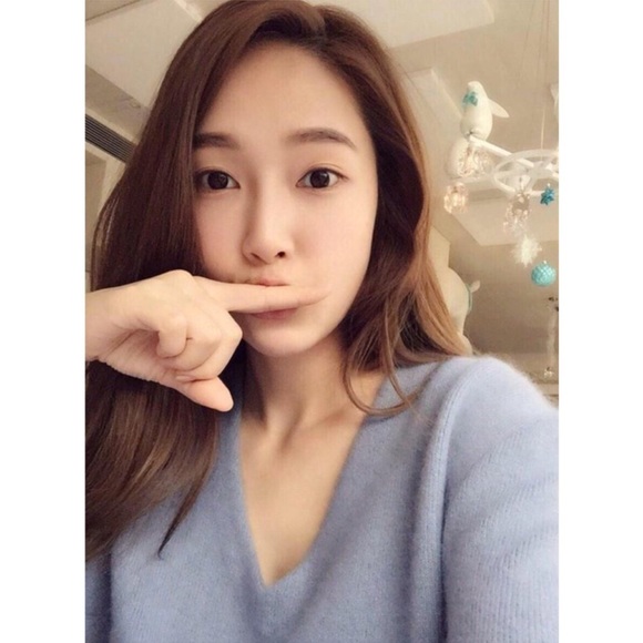 Maje short angora blend dusty blue v neck sweater XS/S - Picture 2 of 8